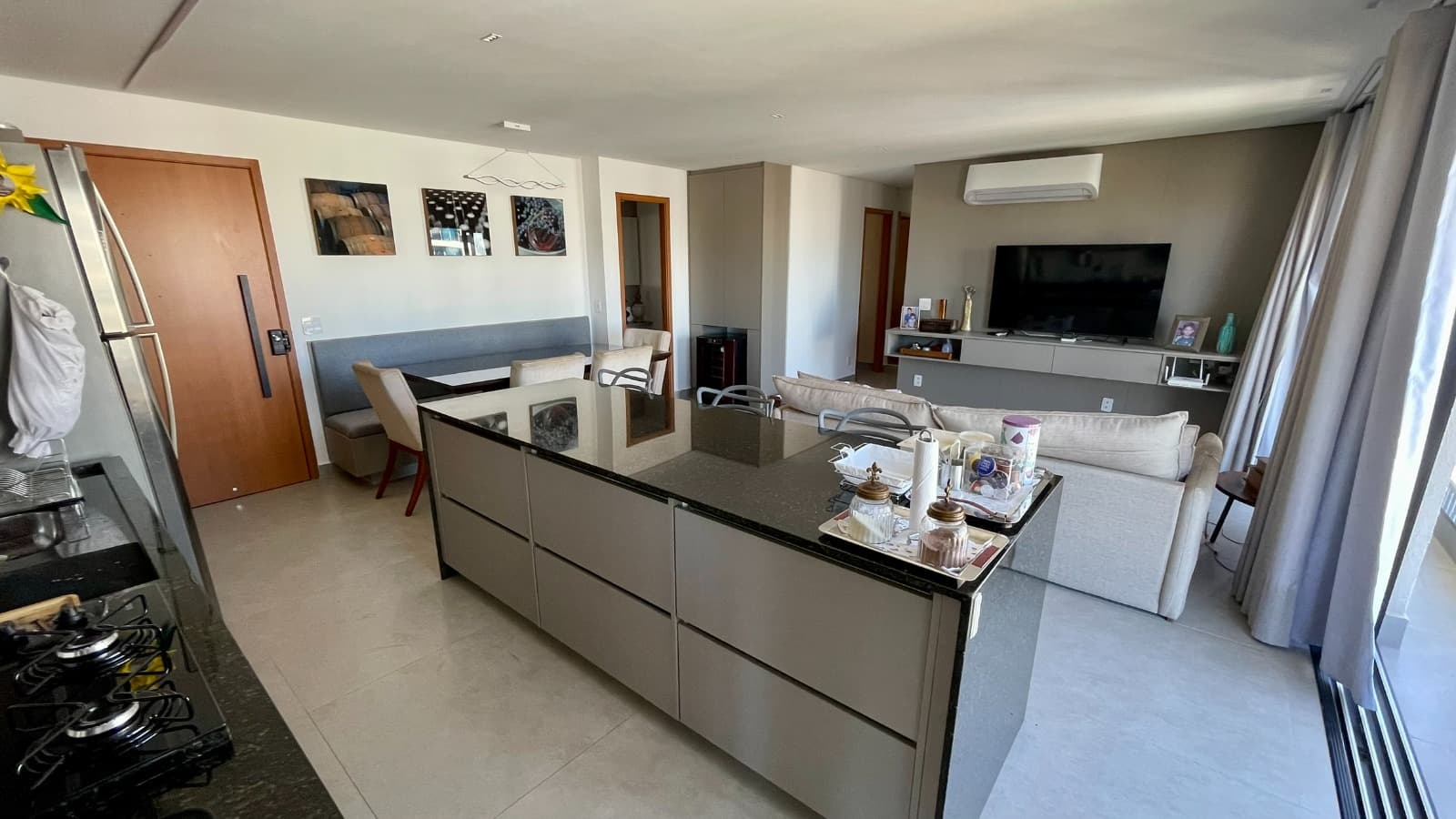 Apartamento à venda com 2 suítes plenas no Setor Marista
