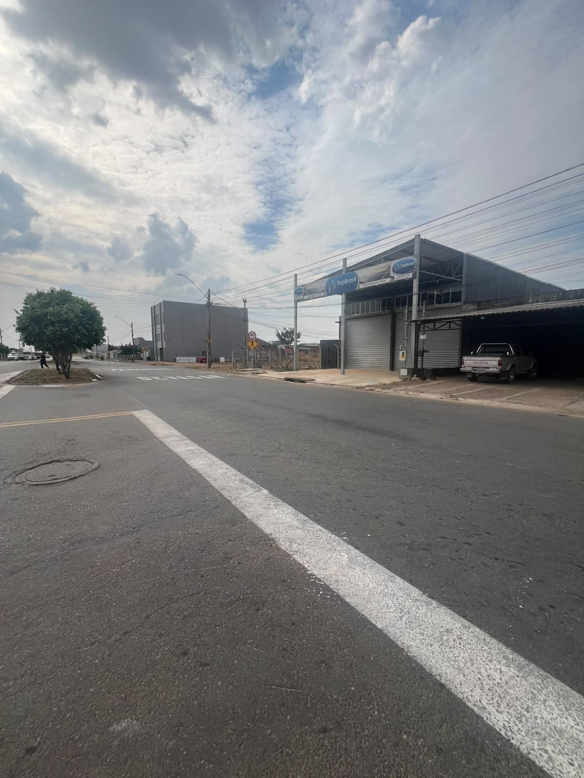 Ponto comercial à venda no Residencial Santa Fé