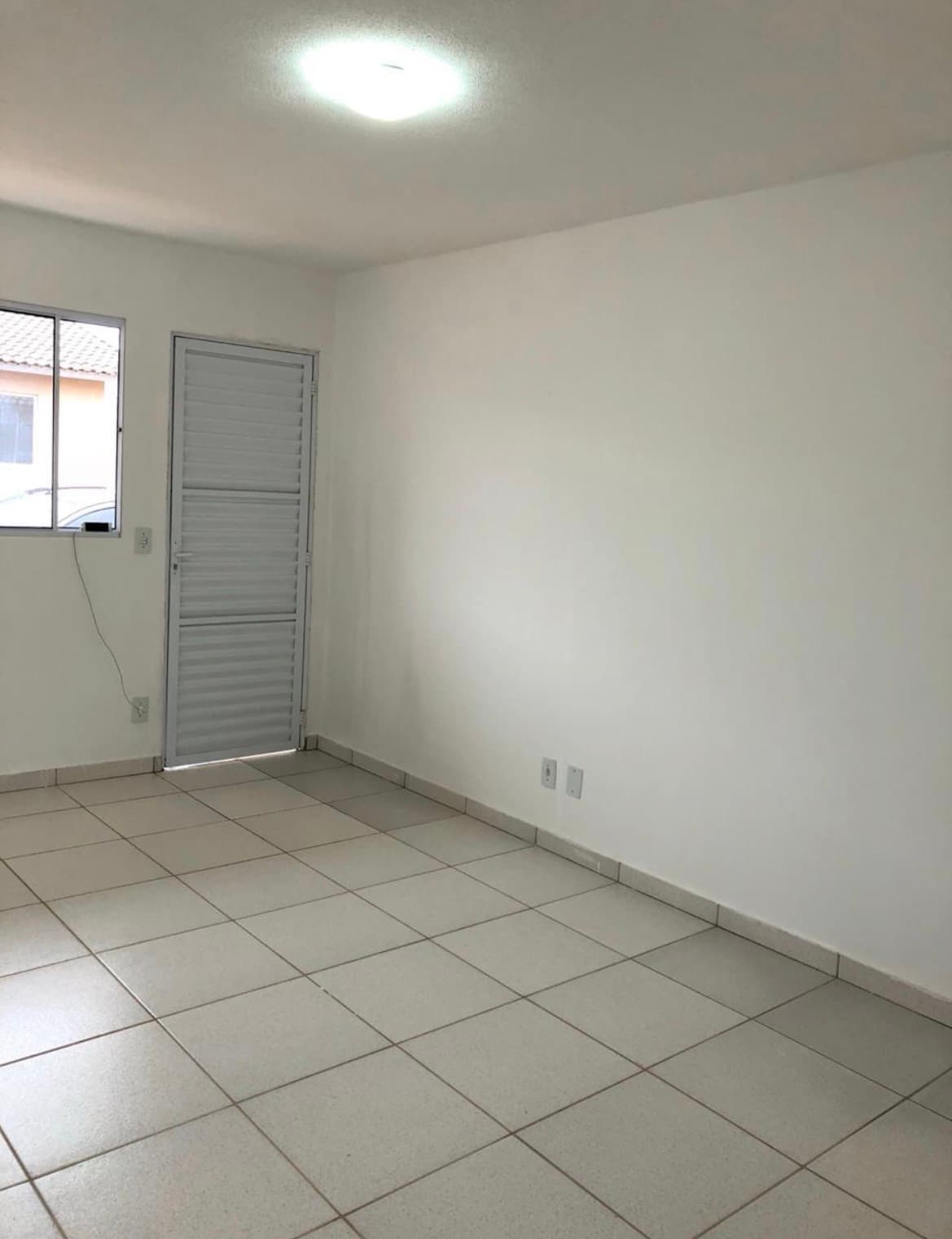 Casa nascente 2 quartos à venda no Setor Cristina Trindade