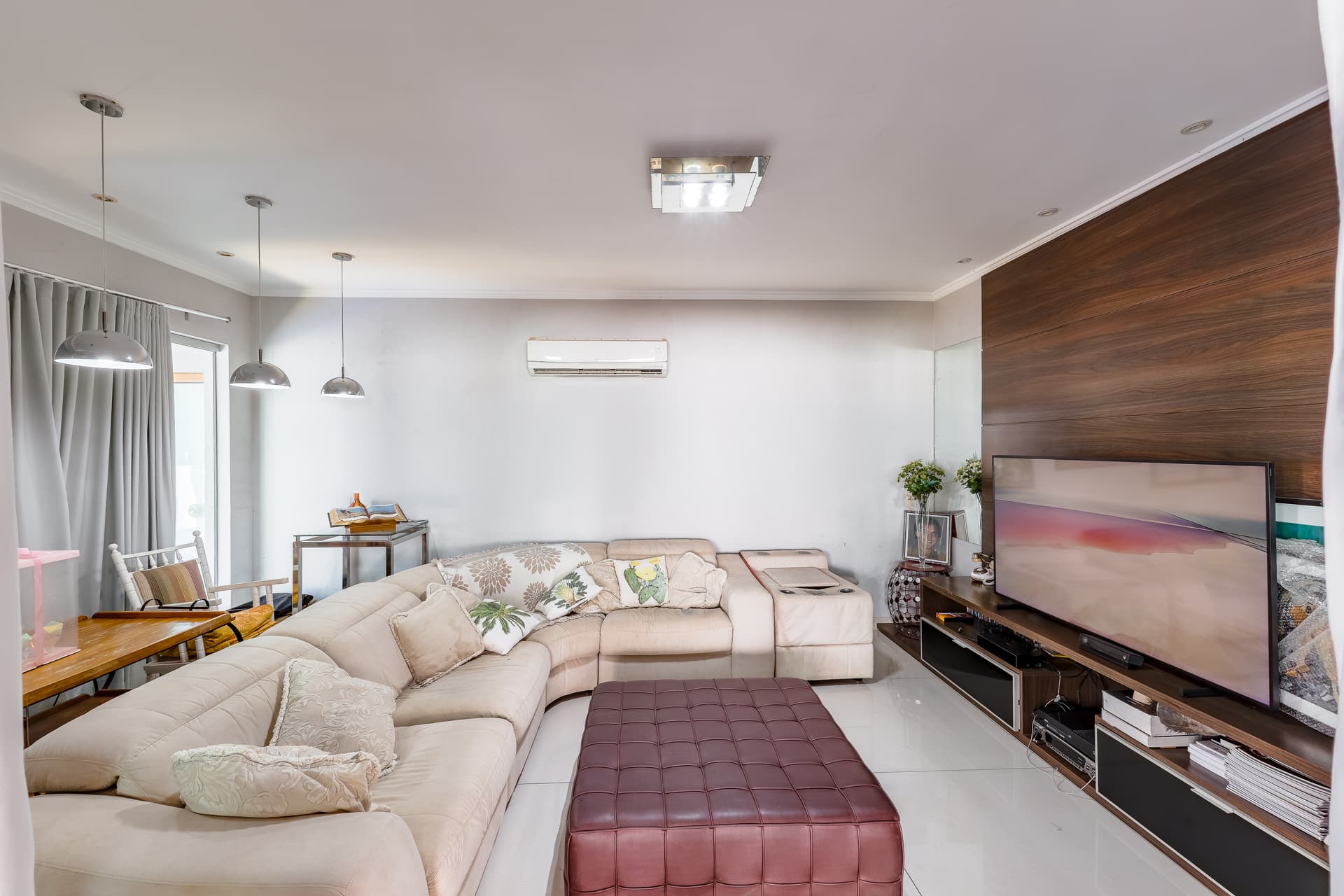 Casa térrea com 4 suítes à venda no Alphaville Cruzeiro
