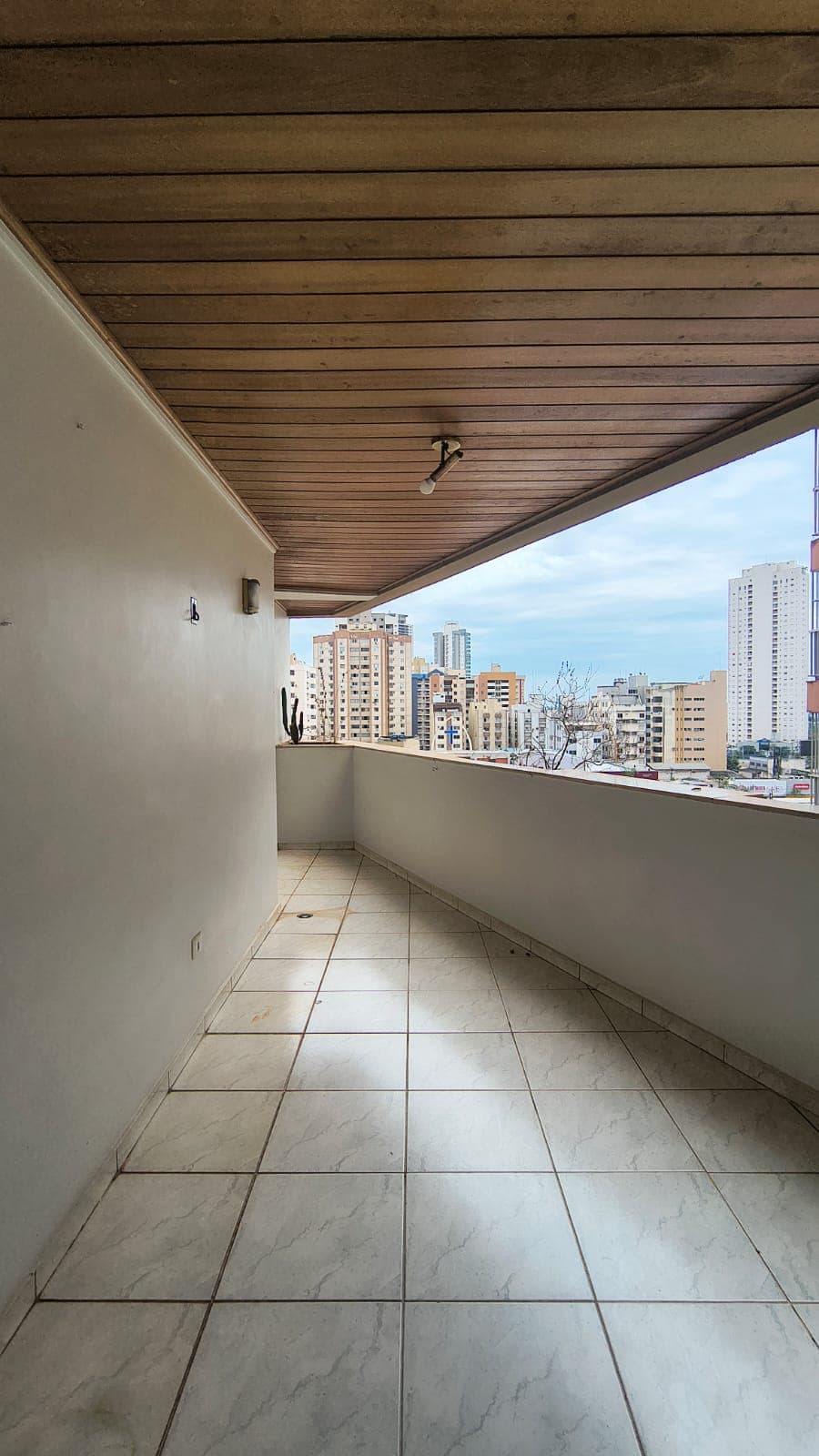 Apartamento 3 suítes à venda no Setor Oeste