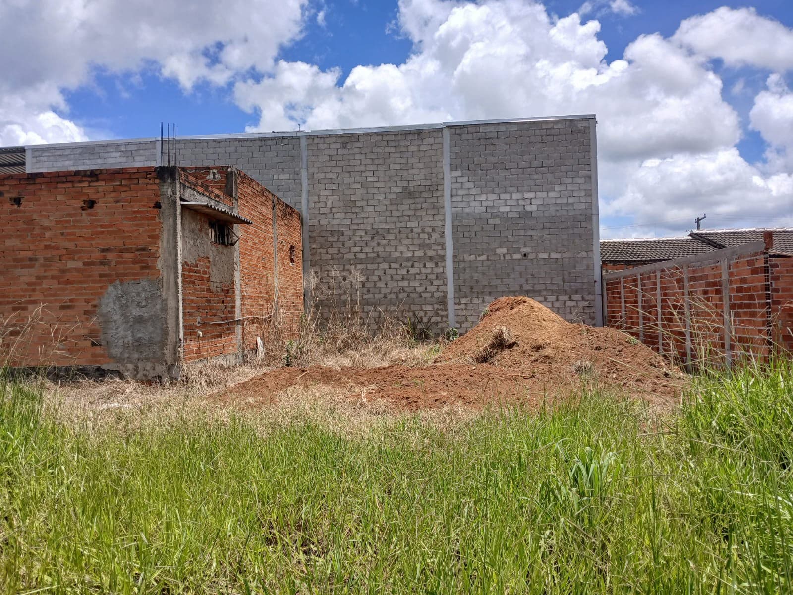 Ponto comercial à venda no Residencial Santa Fé