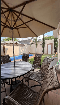 VENDO CASA SETOR JARDIM MARILIZA 4/4 SENDO 1 SUITE MASTER COM CLOSET