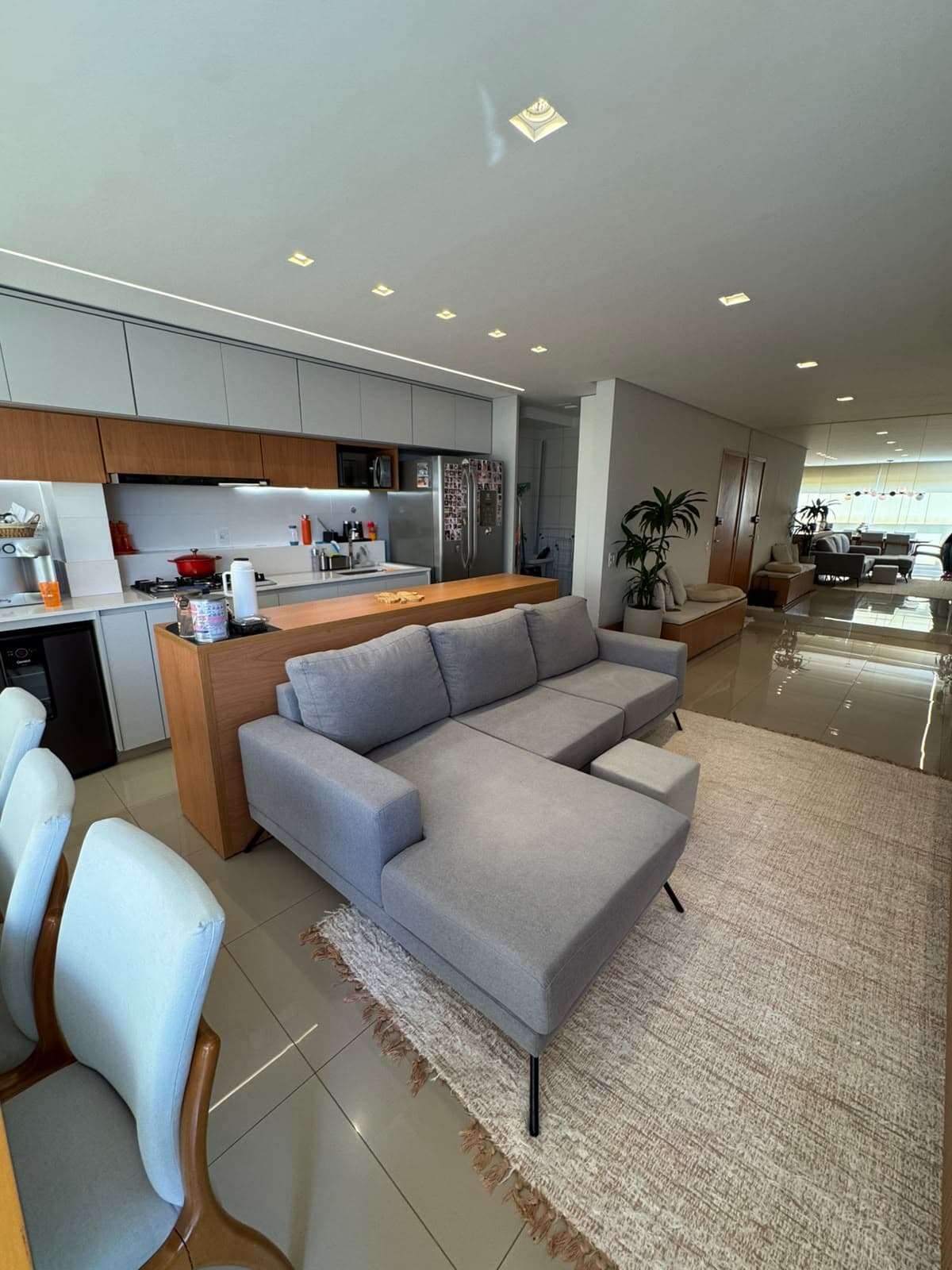 Apartamento à venda com 3 suítes no Jardim Atlântico