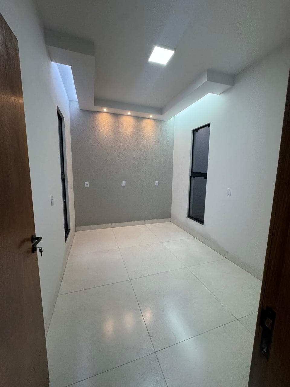 CASA NO SETOR RESIDENCIAL ELIZENE