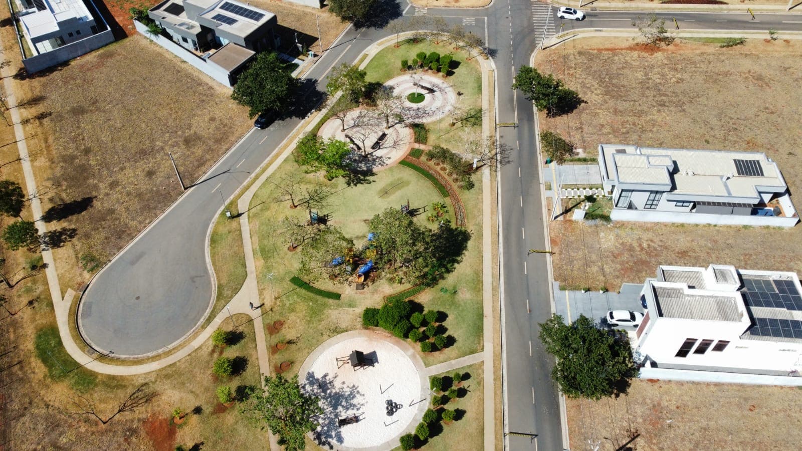 Terreno à venda no Terras Alpha Residencial 1