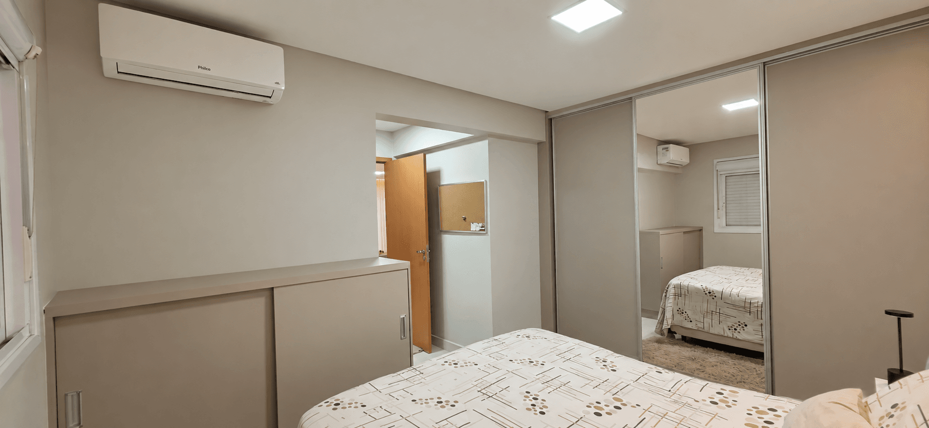 Apartamento mobiliado à venda com 2 quartos e 1 suíte no Setor Bueno