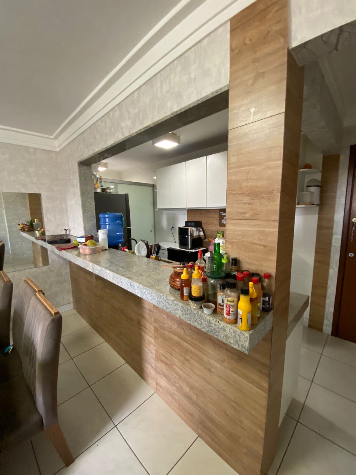 Apartamento à venda 3 quartos no Jardim Goiás, próximo ao Parque Flamboyant