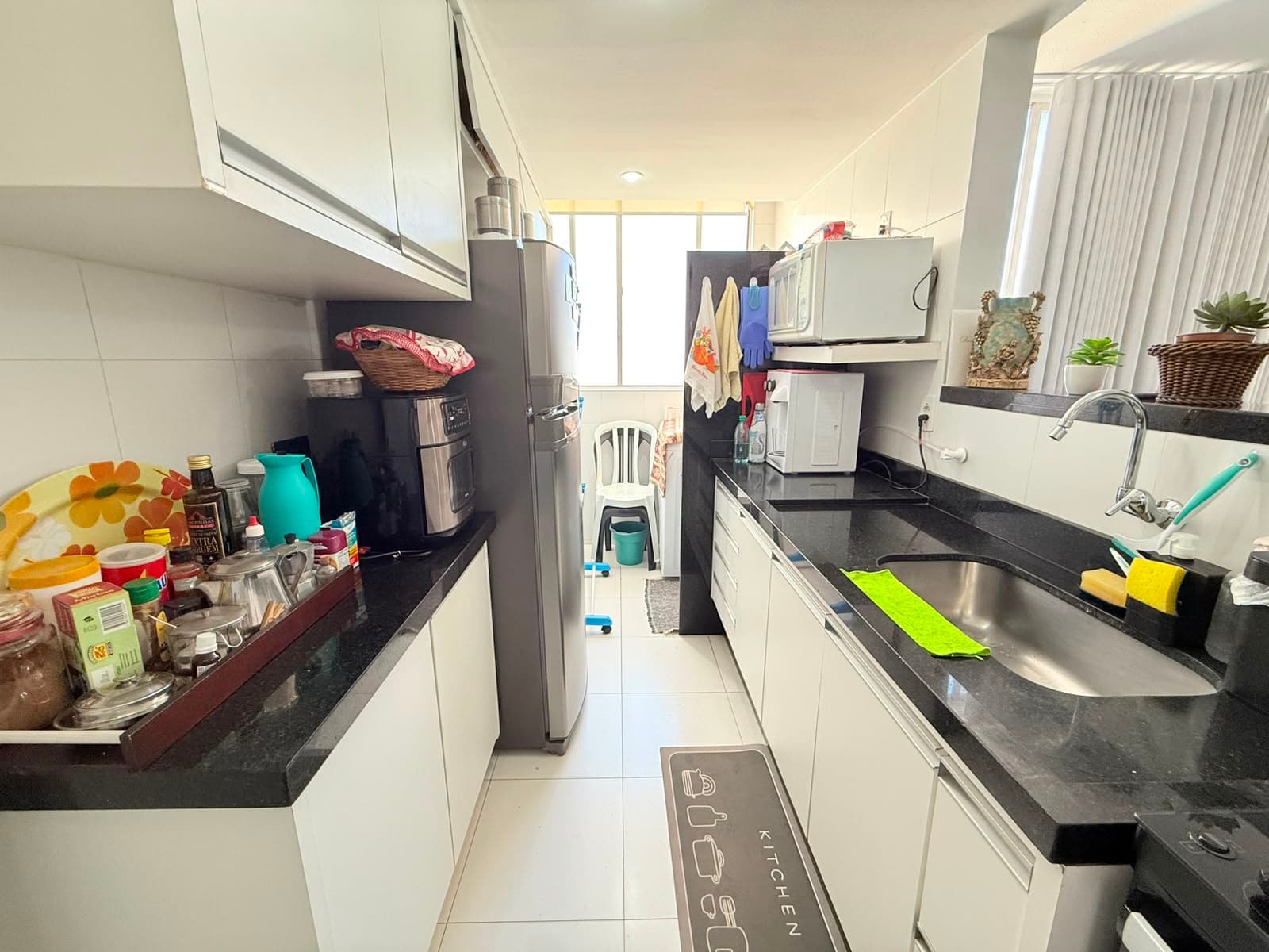 Apartamento à venda 2 quartos semimobiliado no Setor Oeste