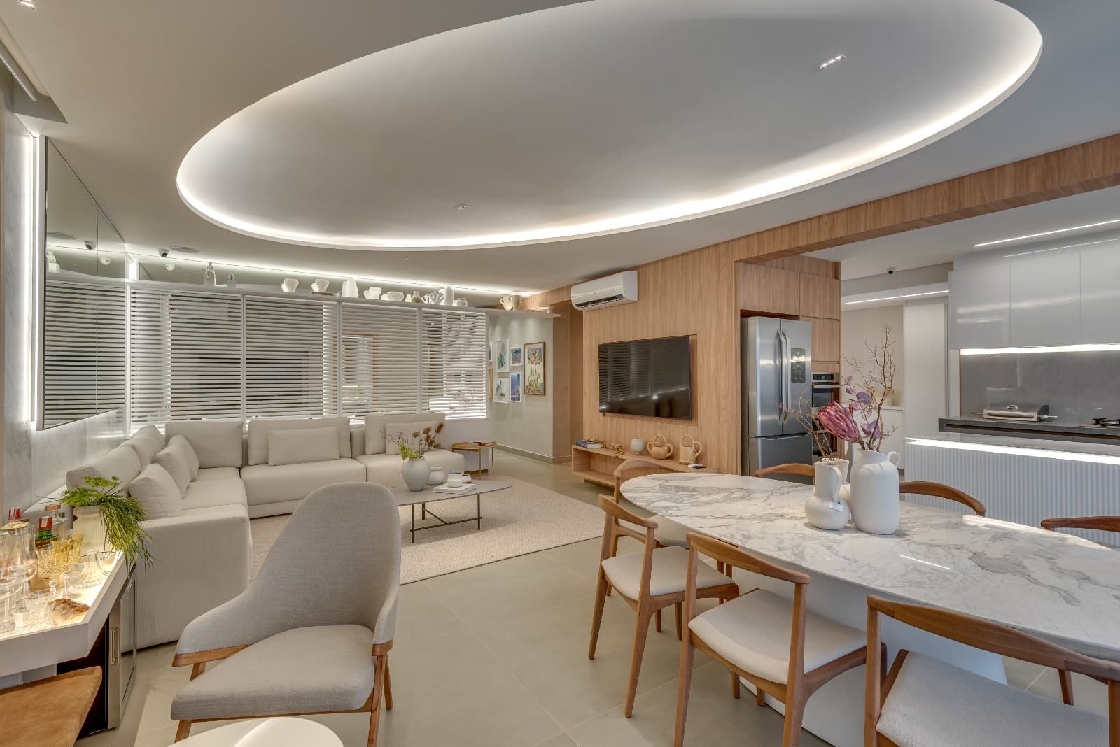 Apartamento com 3 suítes à venda no Jardim Goiás
