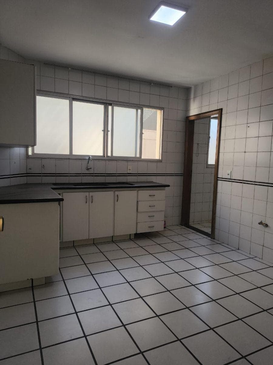 Apartamento no Edificio Montanhes