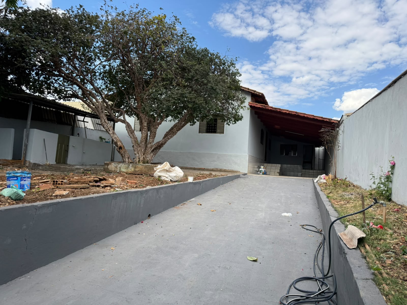 Casa no Jardim América  04 quartos – Espaço, Conforto e Excelente