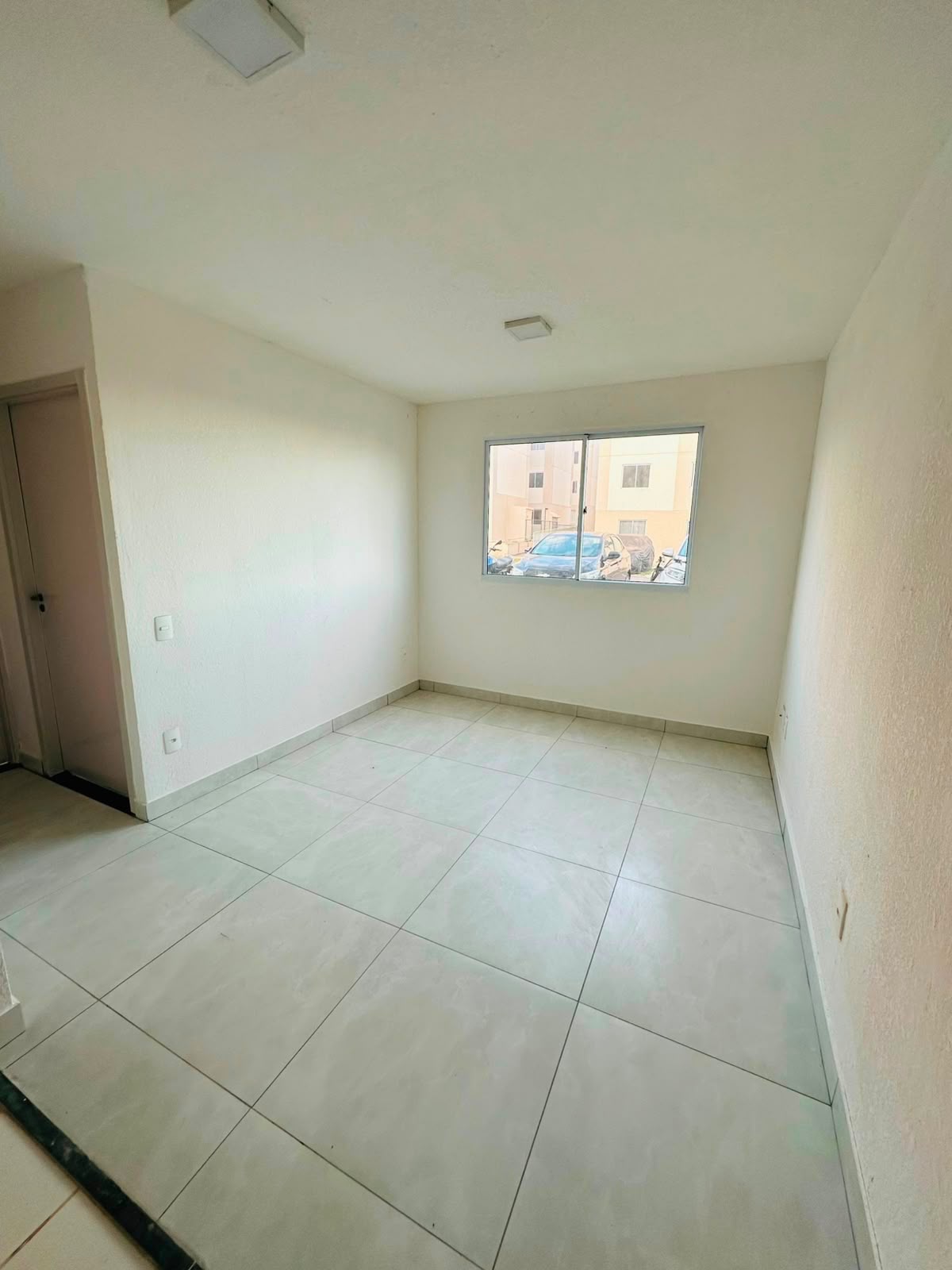 APARTAMENTO À VENDA – SONHO DOURADO 2*
