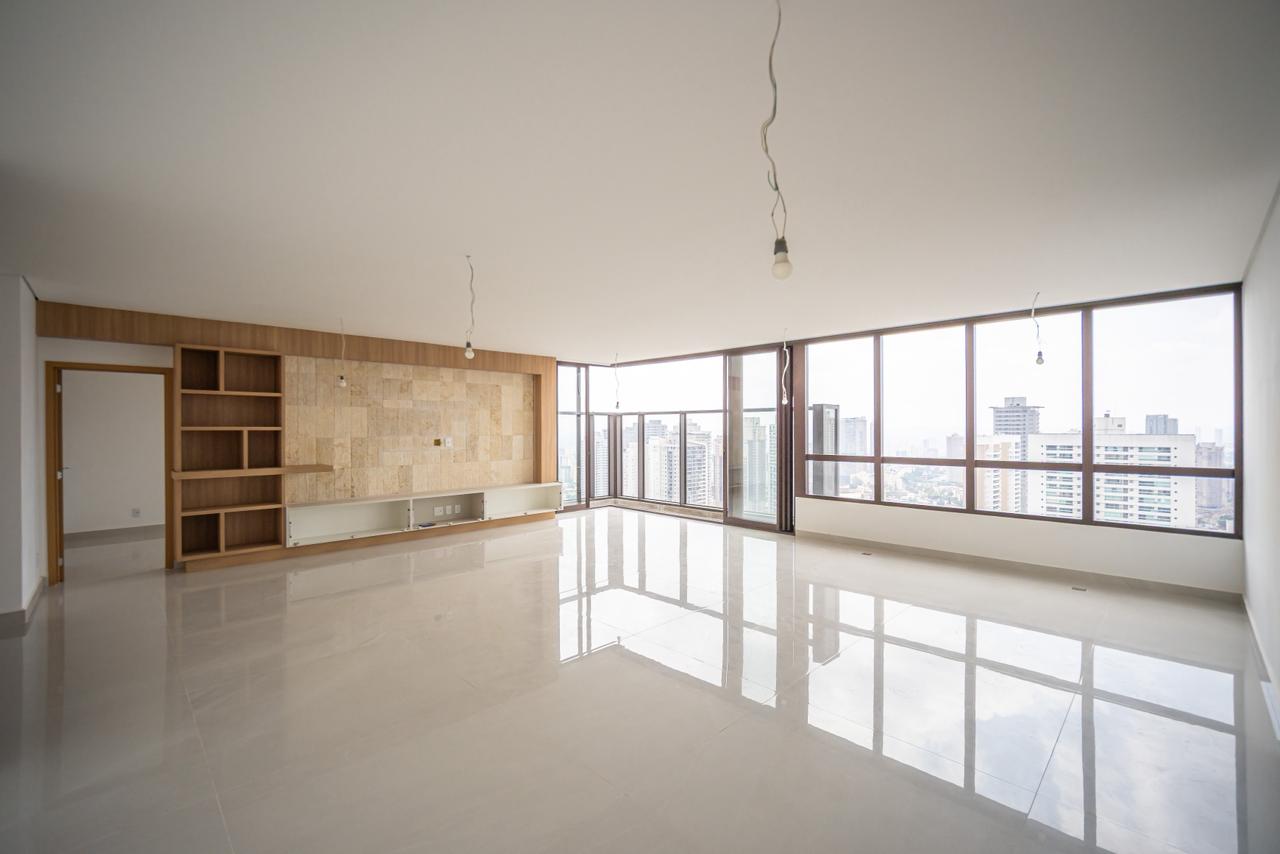 Cobertura penthouse à venda com 4 suítes no Setor Bueno com piscina privativa