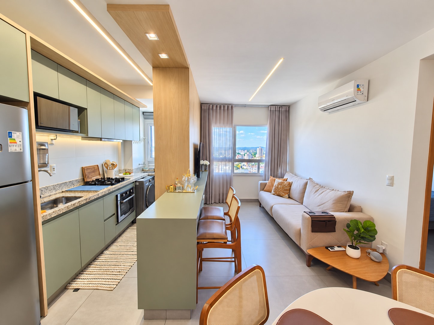 Apartamento decorado e mobiliado com 1 suíte à venda no Setor Central