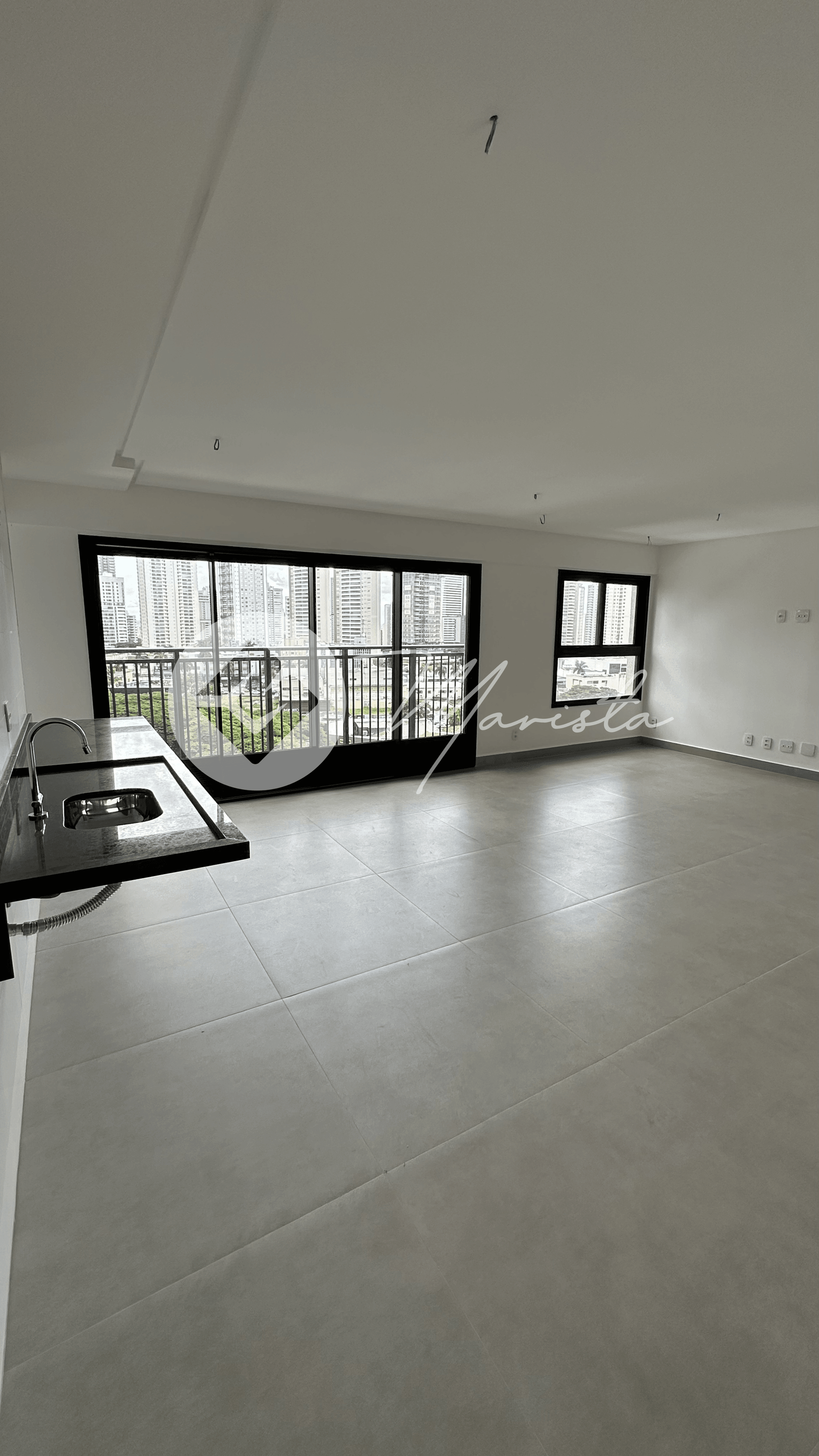 Apartamento à venda com 2 suítes no Setor Marista