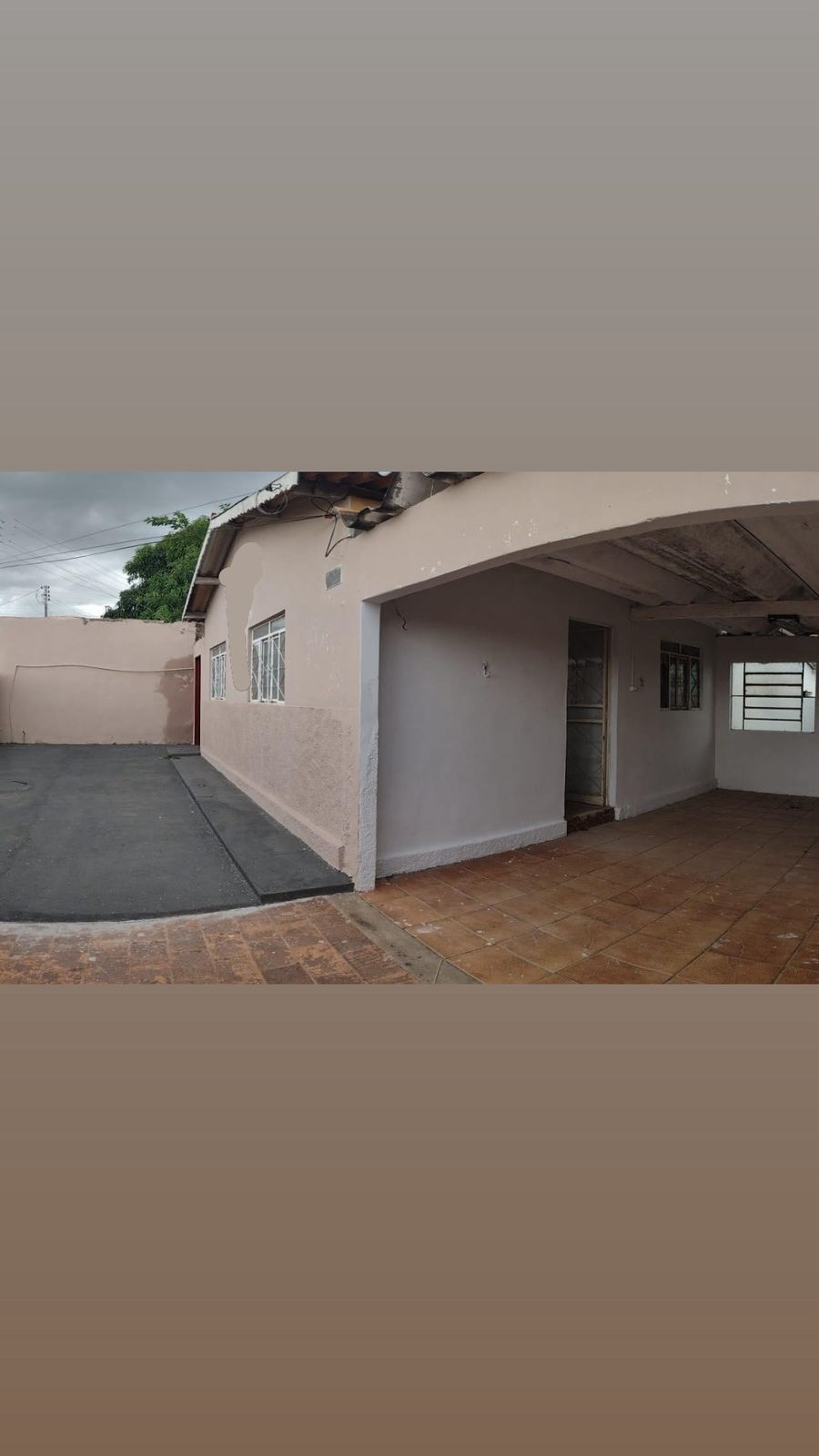 Casa com 1 suíte à venda no Setor Água Branca