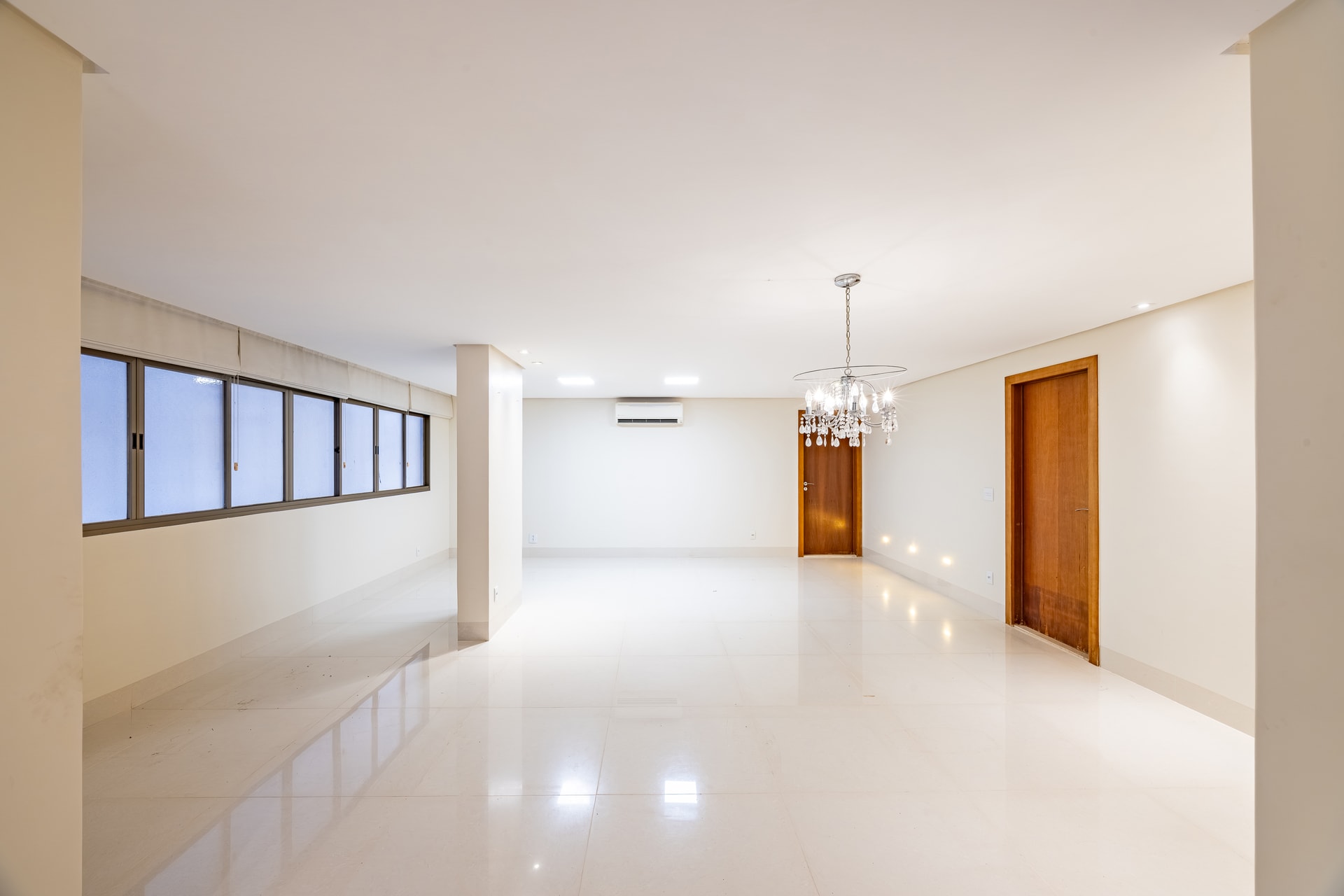 Apartamento com 2 suítes à venda no Setor Bueno