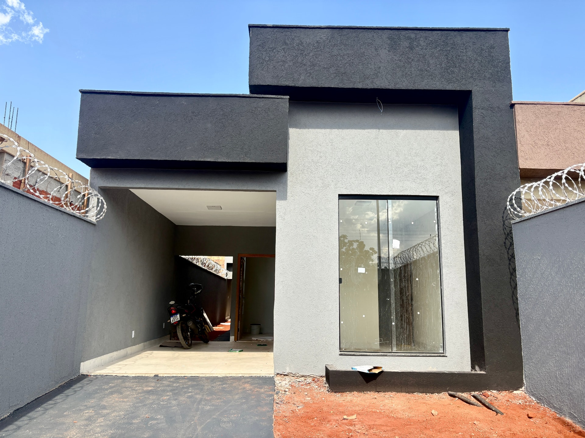 Casa à venda com 3 quartos e 1 suíte no Parque Hayala