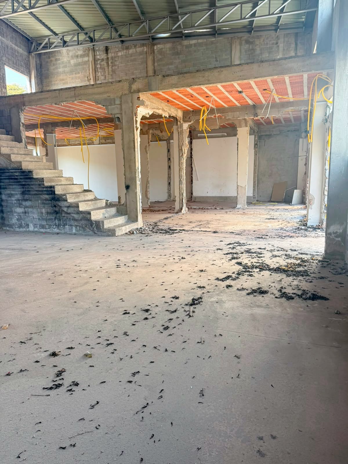 Lote à venda na Av 85 Setor Sul