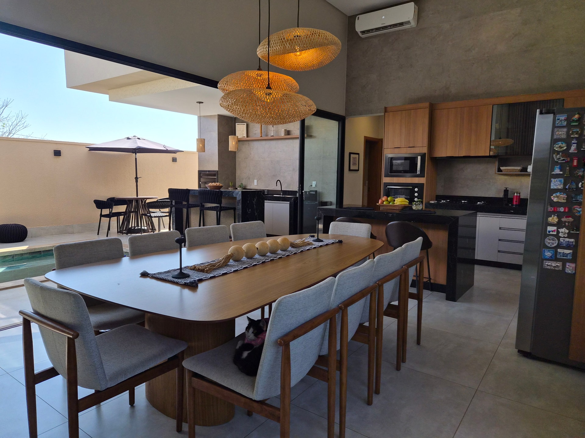 Casa térrea à venda com 3 suítes no Terras Alpha