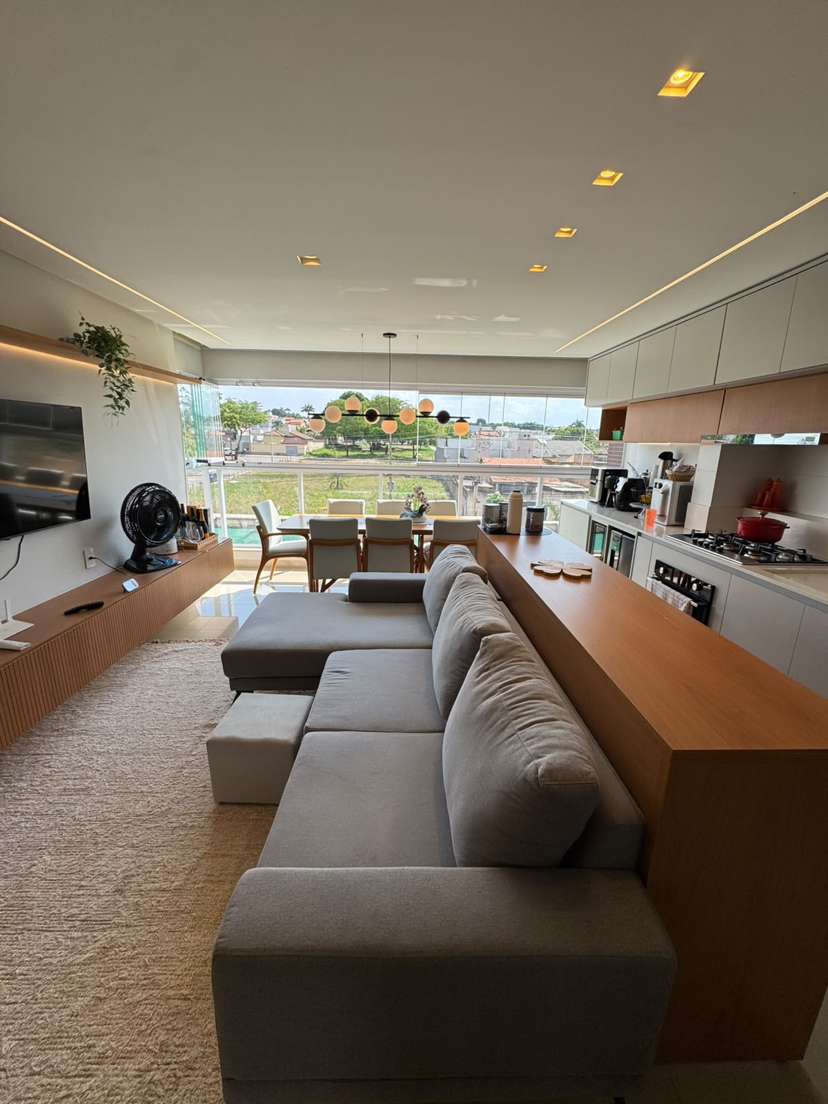 Apartamento à venda com 3 suítes no Jardim Atlântico