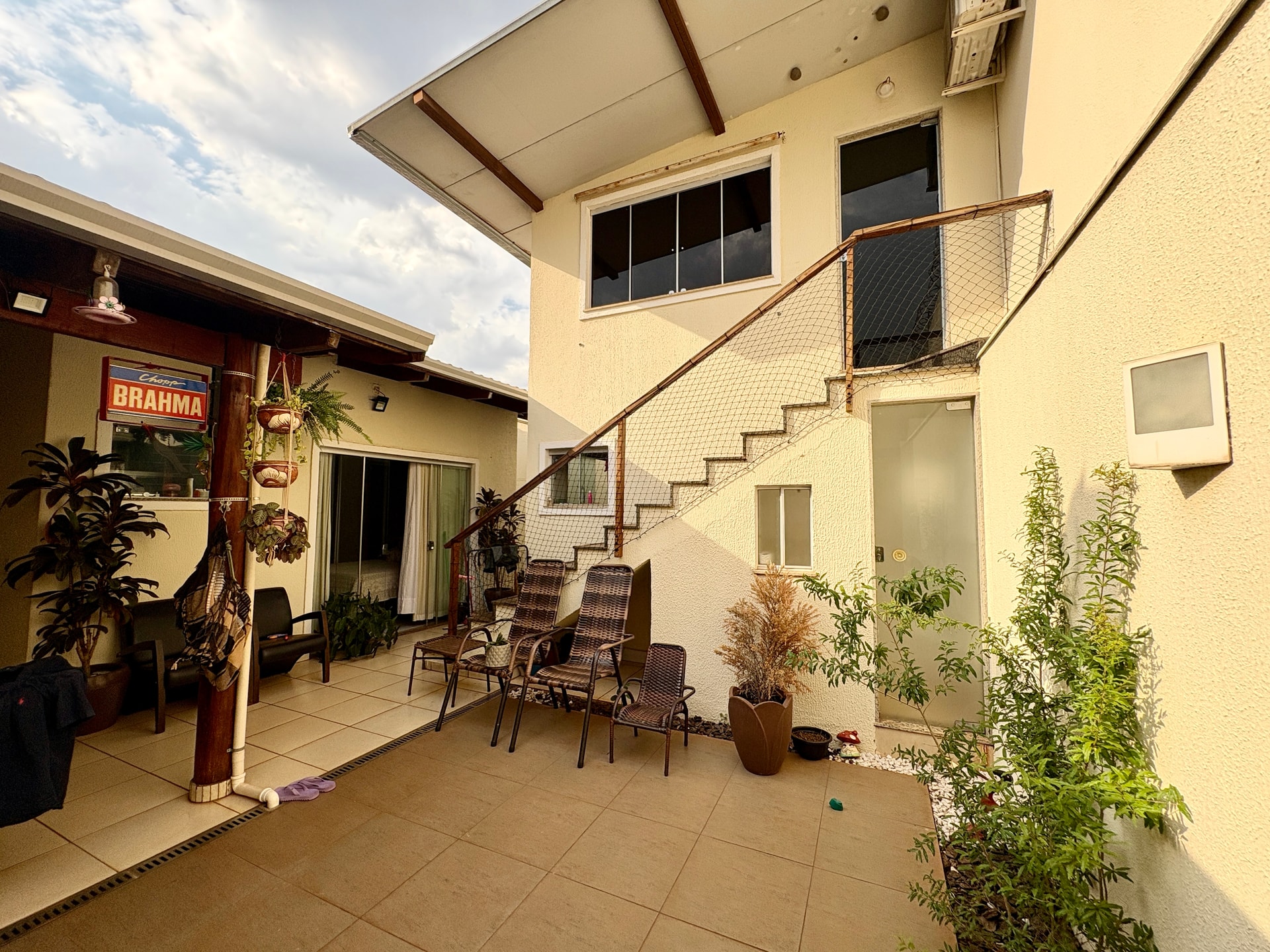 Casa com 1 suíte à venda no Setor Alice Barbosa próximo à UFG