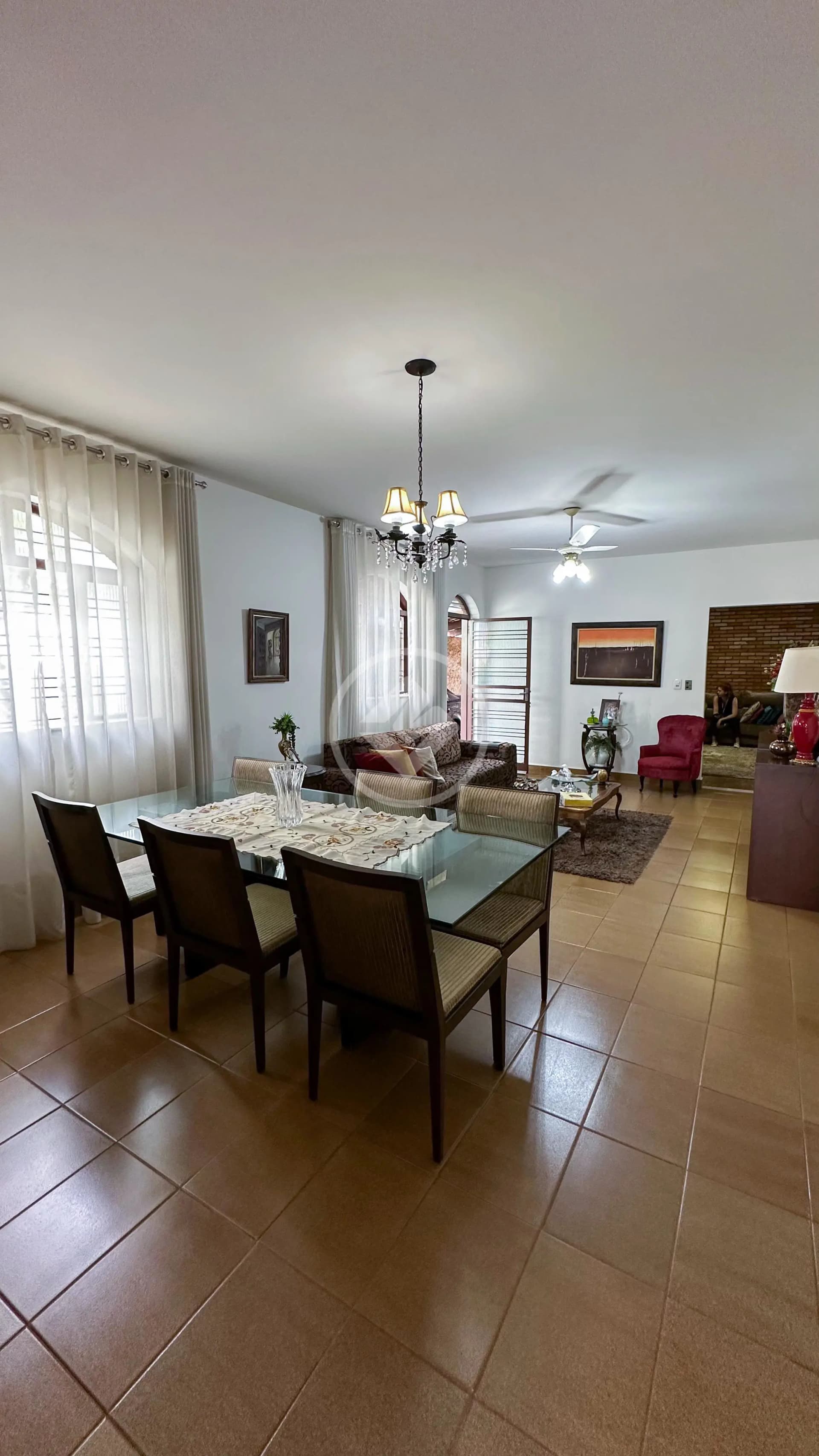 Casa com 4 quartos à venda no Jardim Goiás