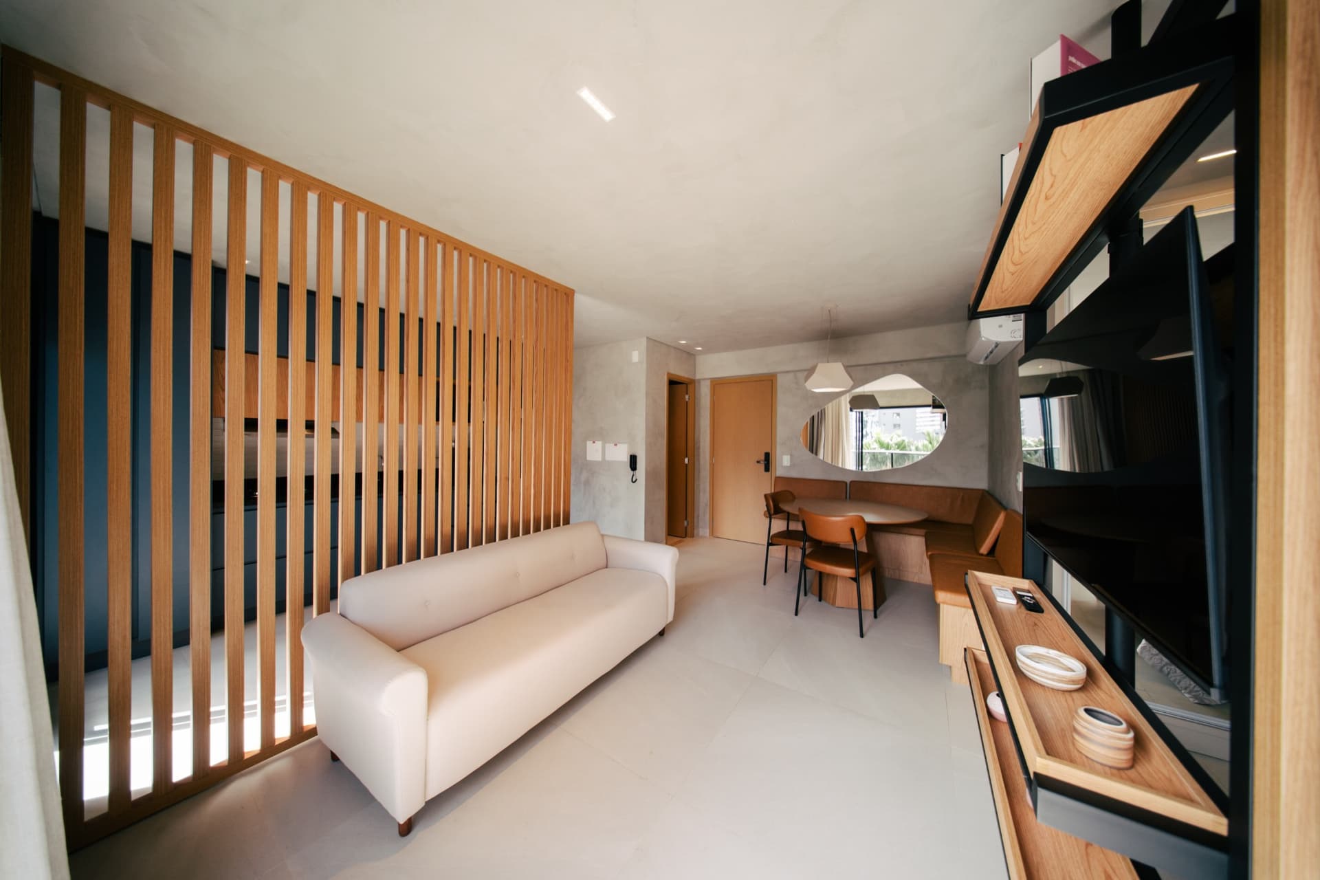 Apartamento mobiliado à venda com 1 quarto no Gyro Rooftop, Setor Marista