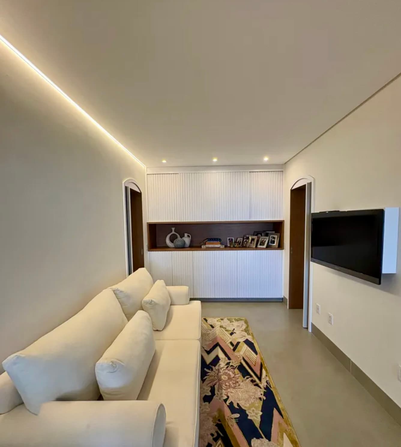 APARTAMENTO 3 SUITES MOBILIADO SETOR BUENO