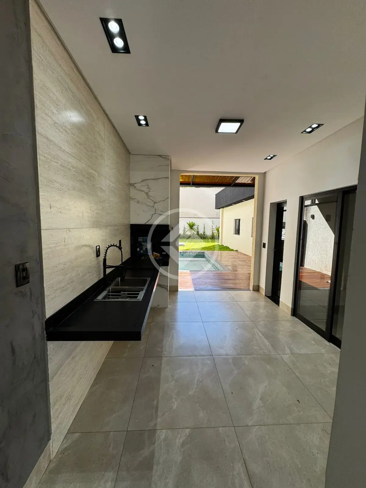 🏡 Casa Térrea de Alto Padrão à Venda no Veredas dos Buritis