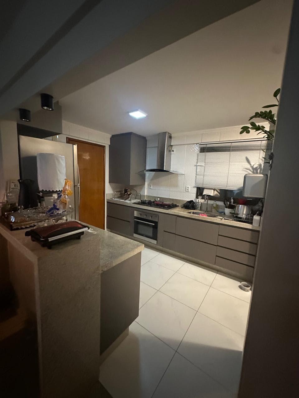APARTAMENTO 4 QUARTOS SETOR BUENO