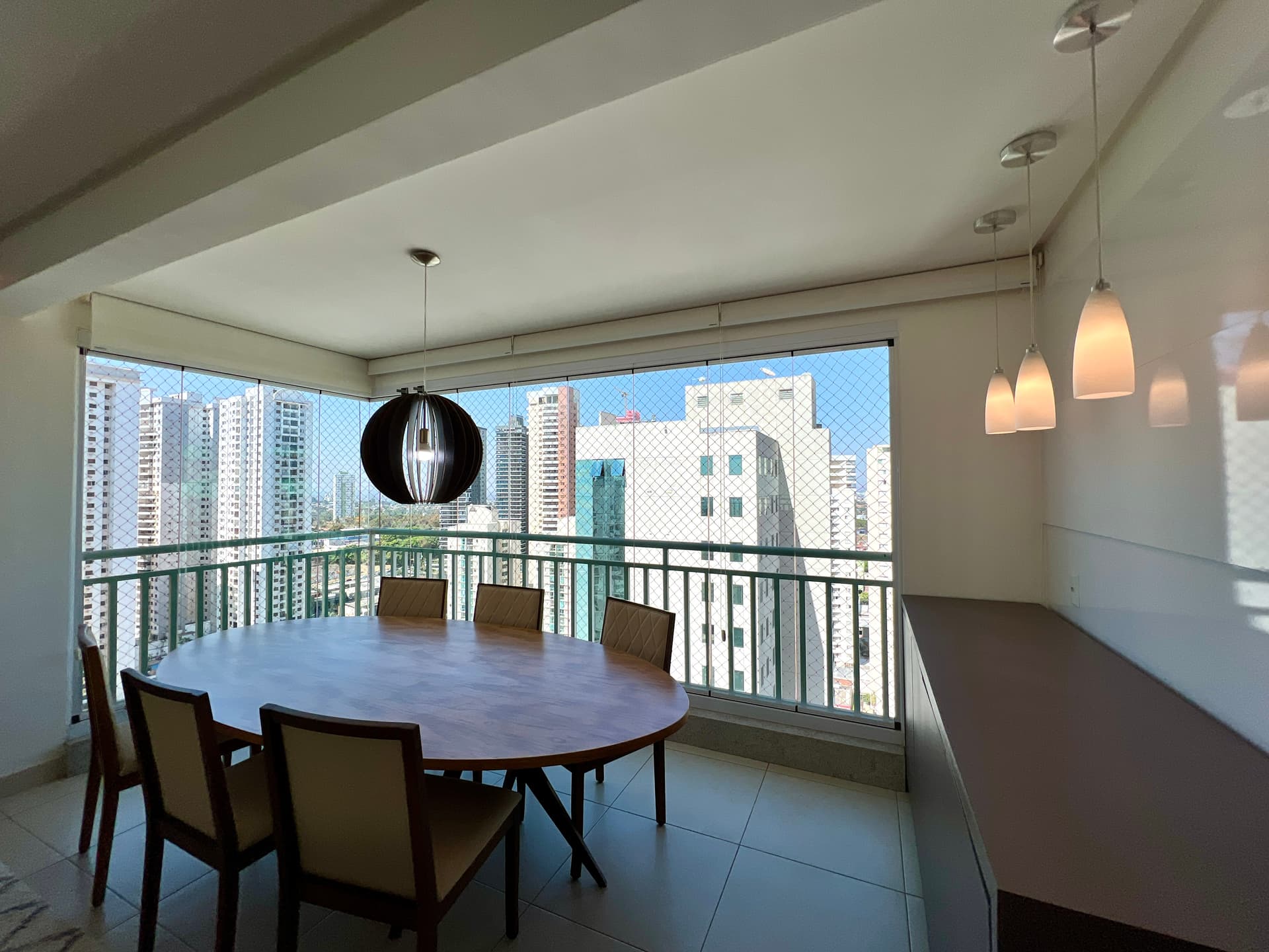 APARTAMENTO MOBILIADO SETOR BUENO