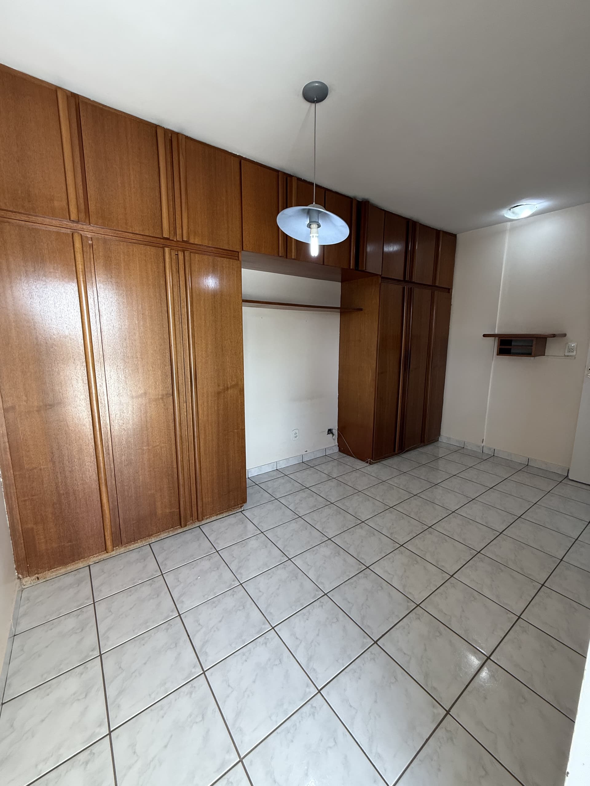Apartamento à Venda com 1 suíte no Setor Aeroporto