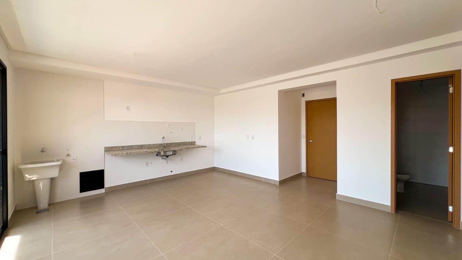 Apartamento de 67m² com 1 suíte à venda no Setor Aeroporto
