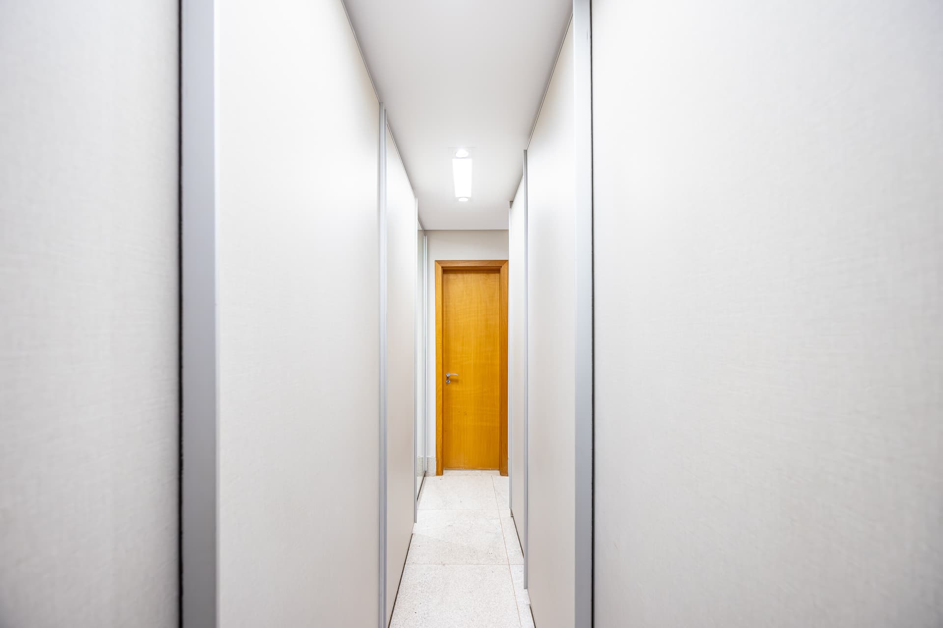Apartamento de alto padrão com 3 suítes à venda no Setor Marista