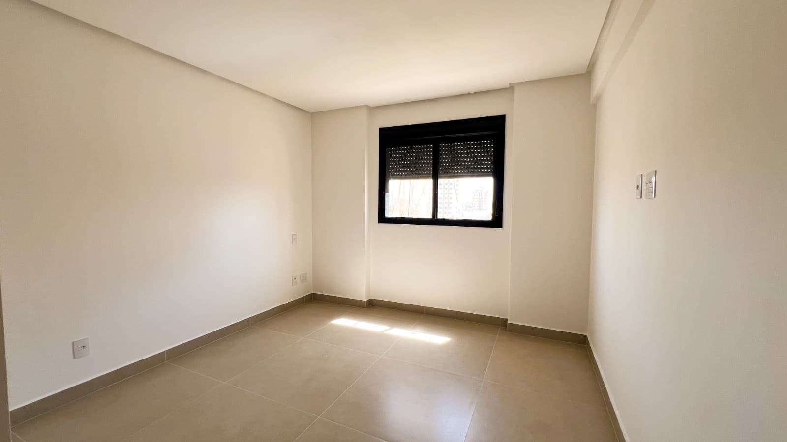 Apartamento de 67m² com 1 suíte à venda no Setor Aeroporto